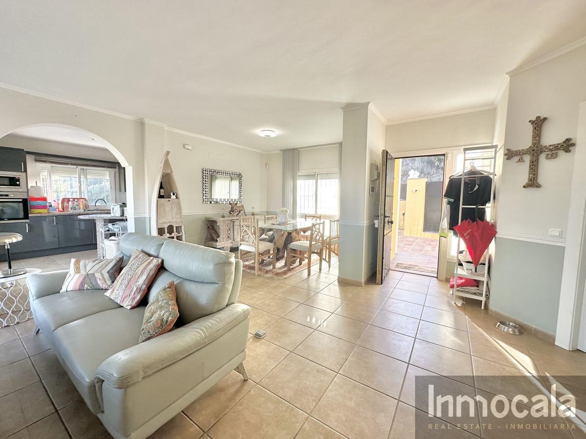 For sale of villa in Mijas Costa