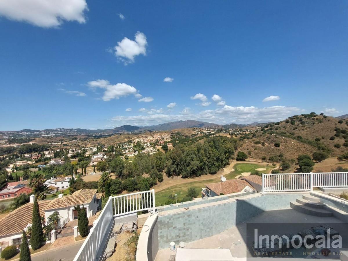 For sale of villa in Mijas Golf