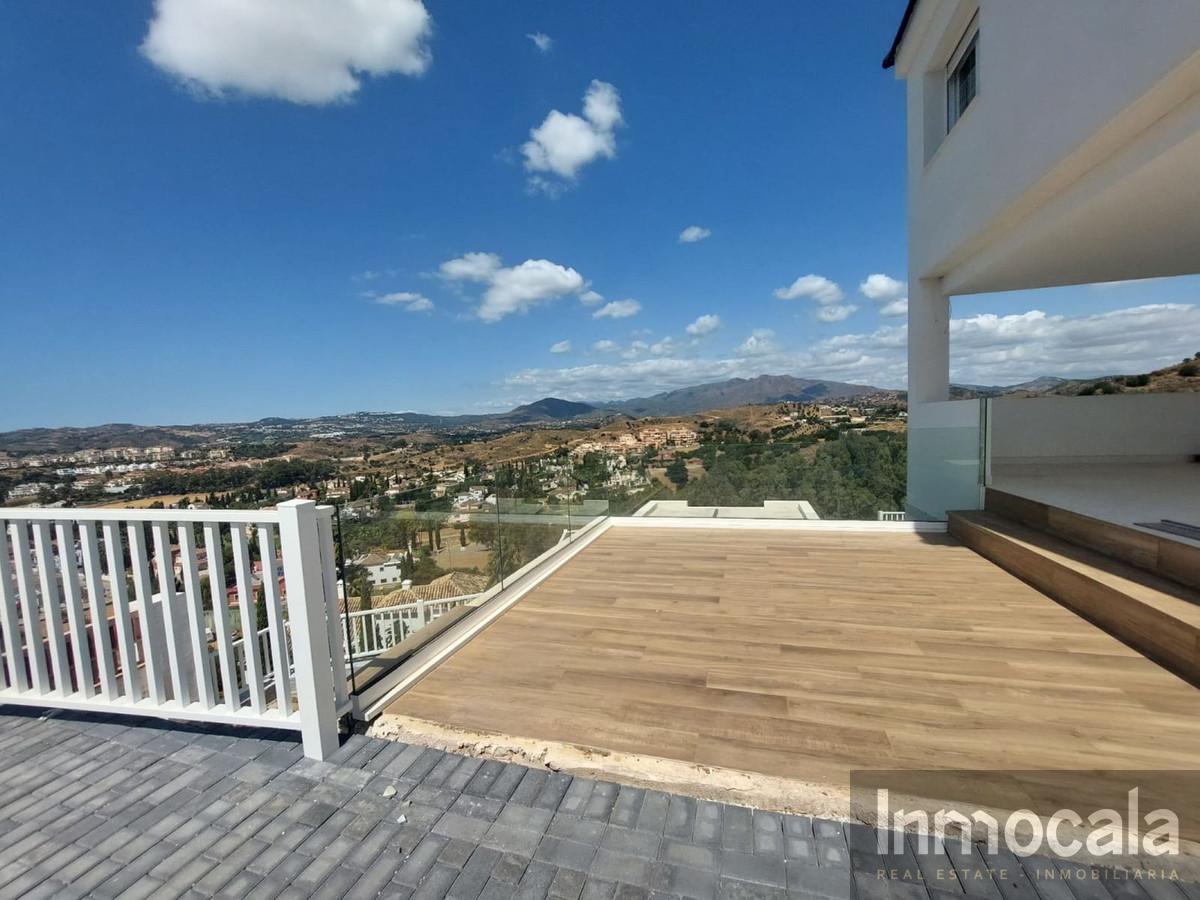 For sale of villa in Mijas Golf