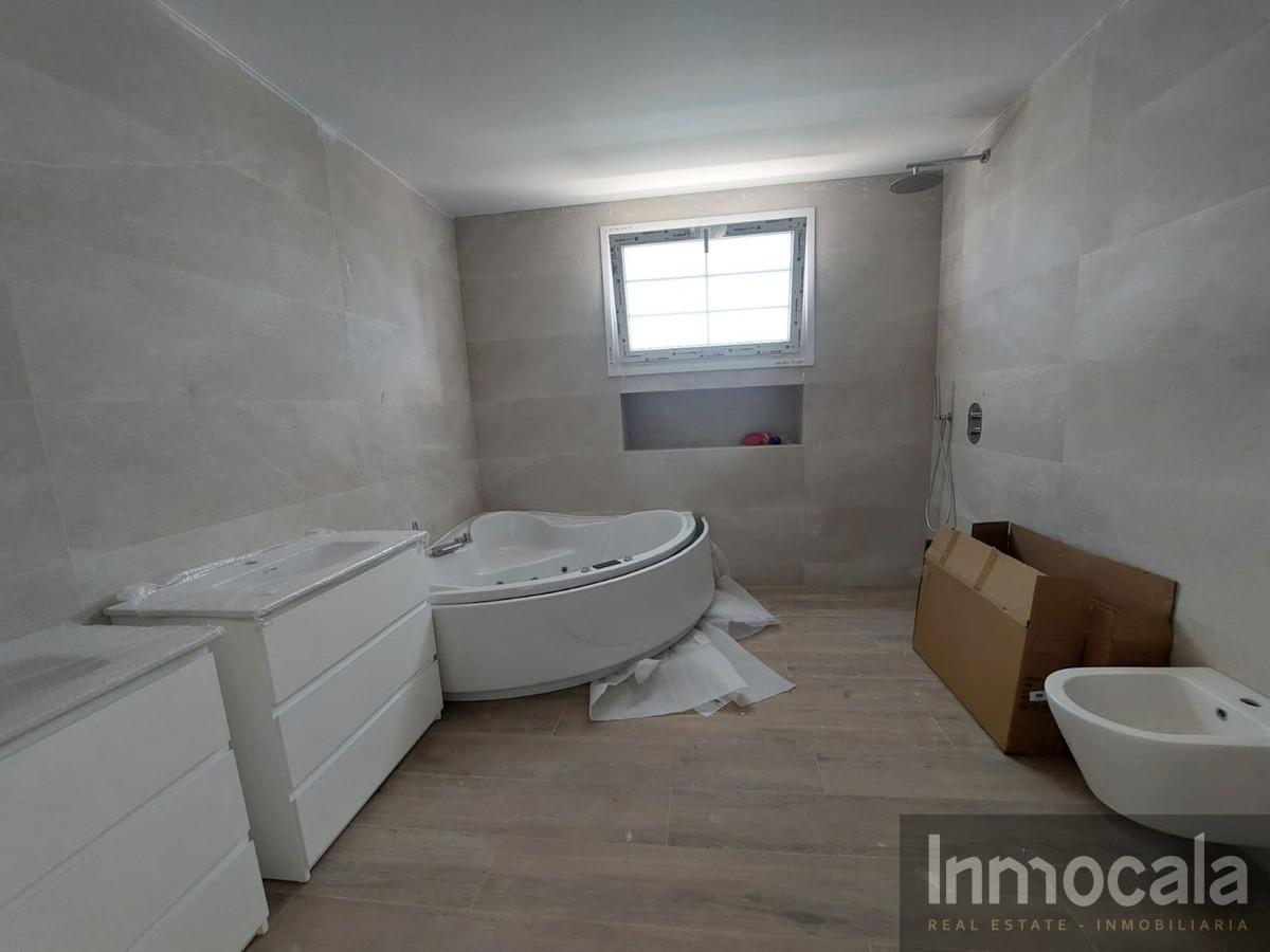 For sale of villa in Mijas Golf