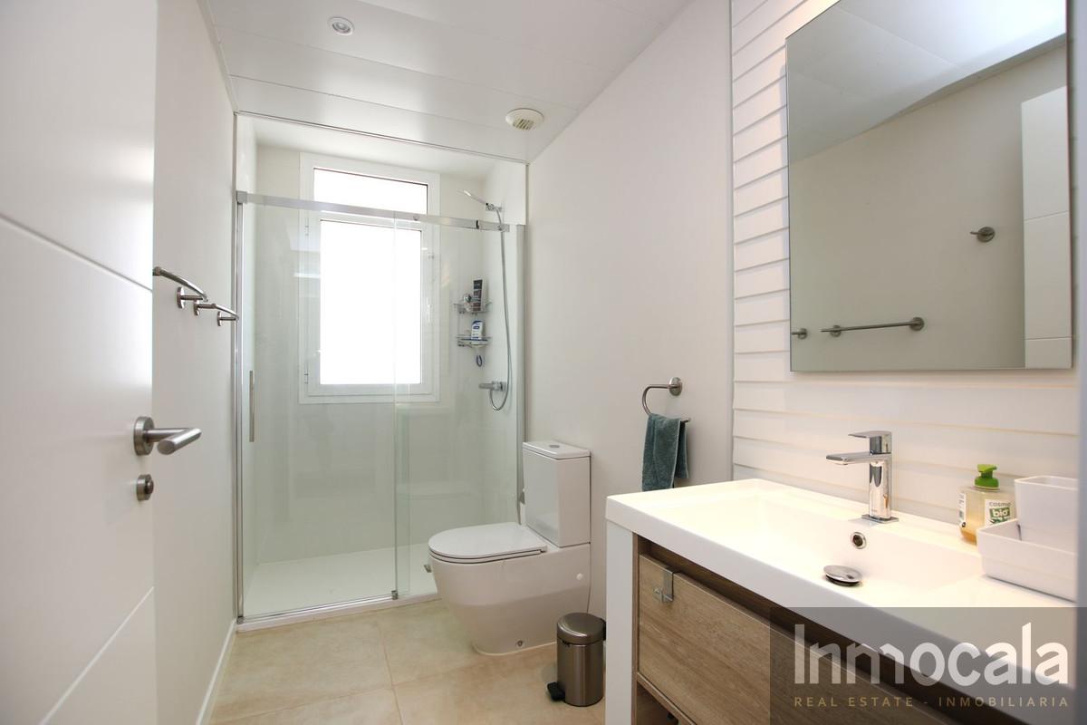 For sale of apartment in La Cala de Mijas