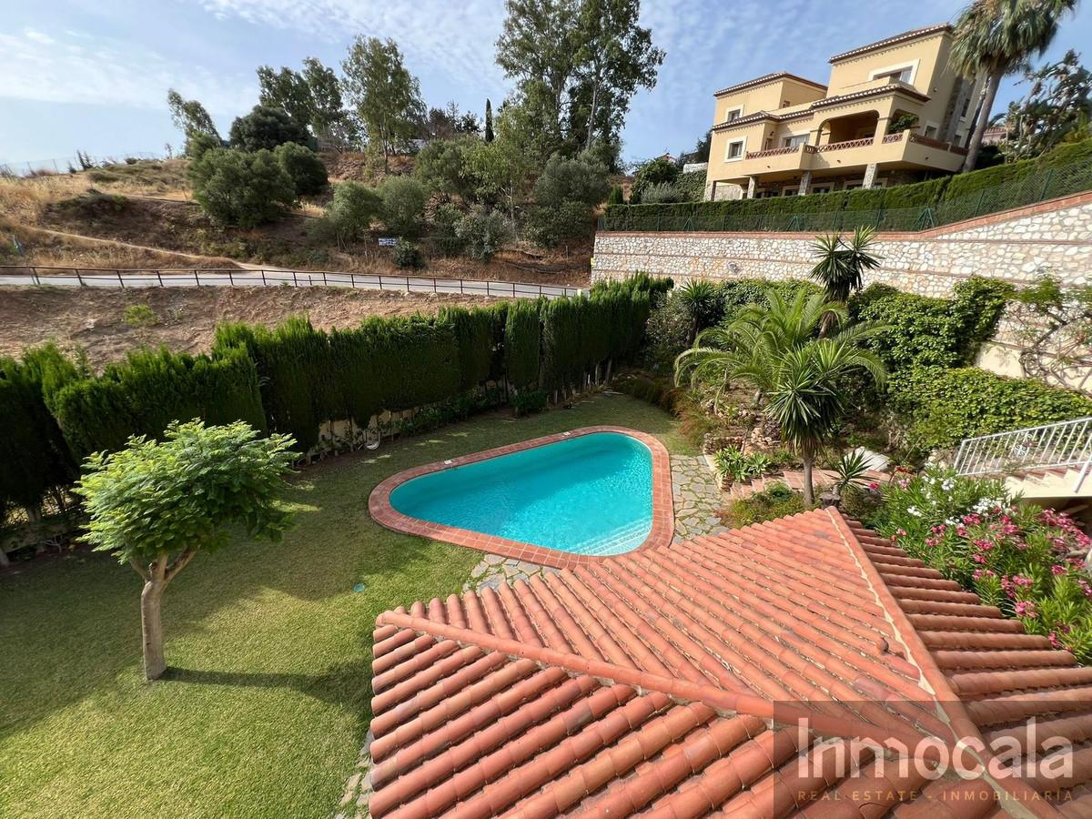 For sale of villa in Campo Mijas