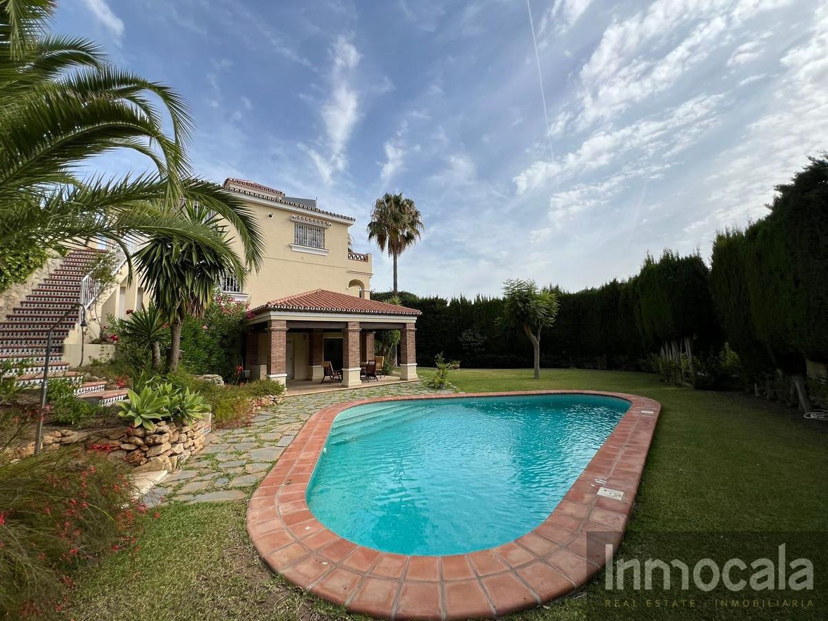 For sale of villa in Campo Mijas