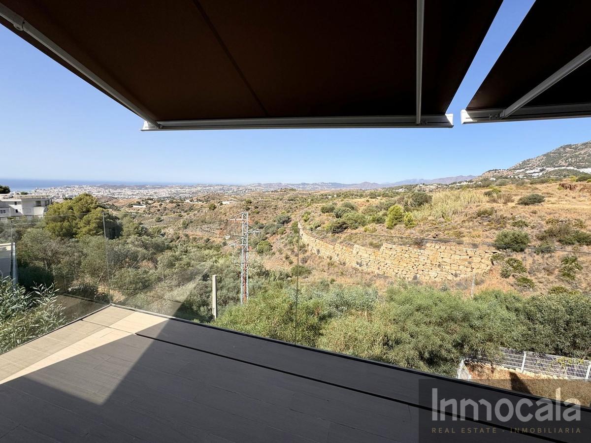 For sale of villa in Mijas