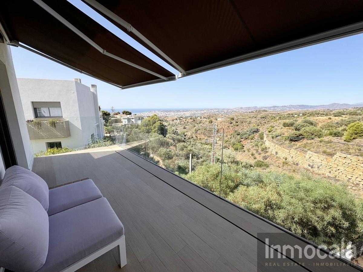 For sale of villa in Mijas