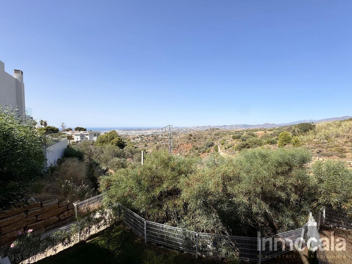 For sale of villa in Mijas