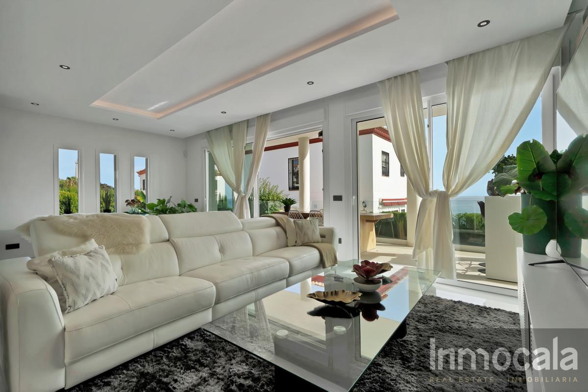 For sale of villa in Mijas