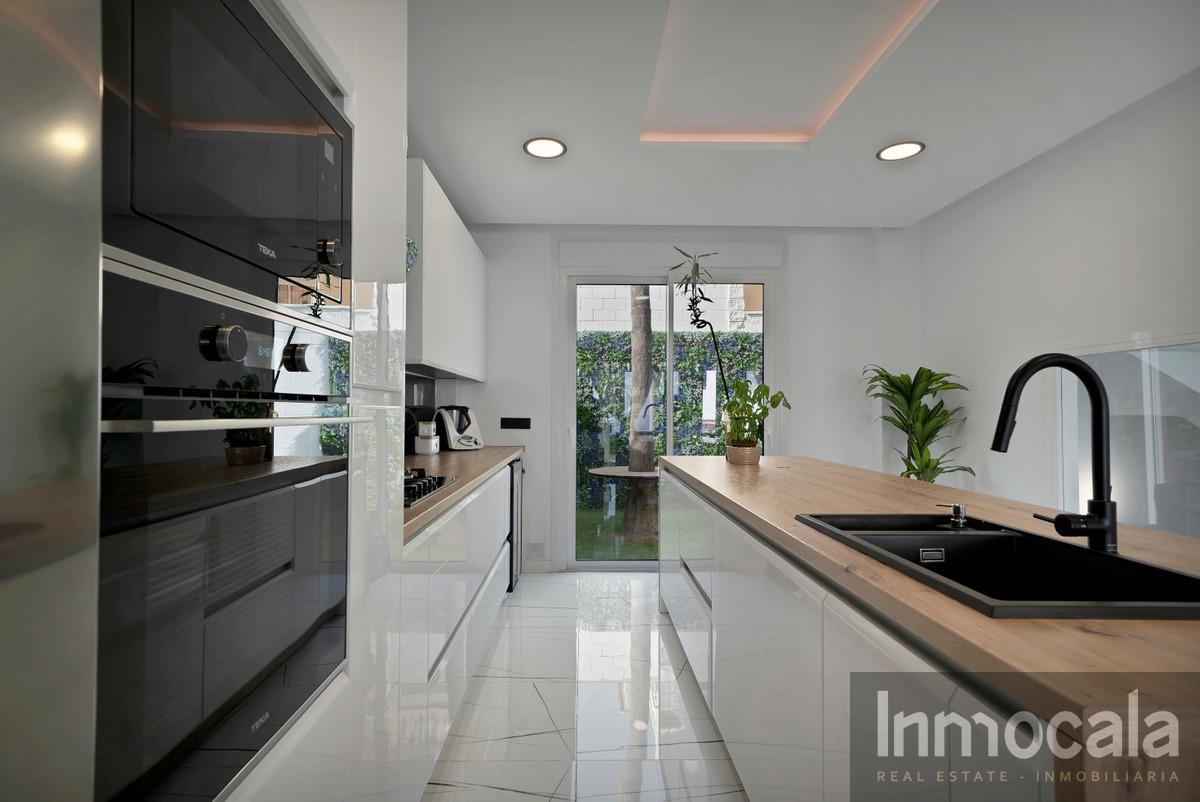 For sale of villa in Mijas