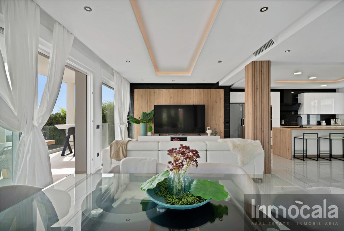 For sale of villa in Mijas