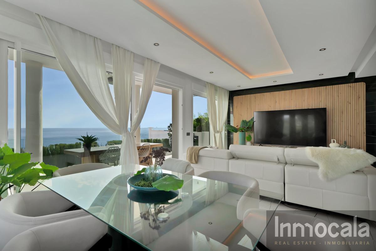 For sale of villa in Mijas