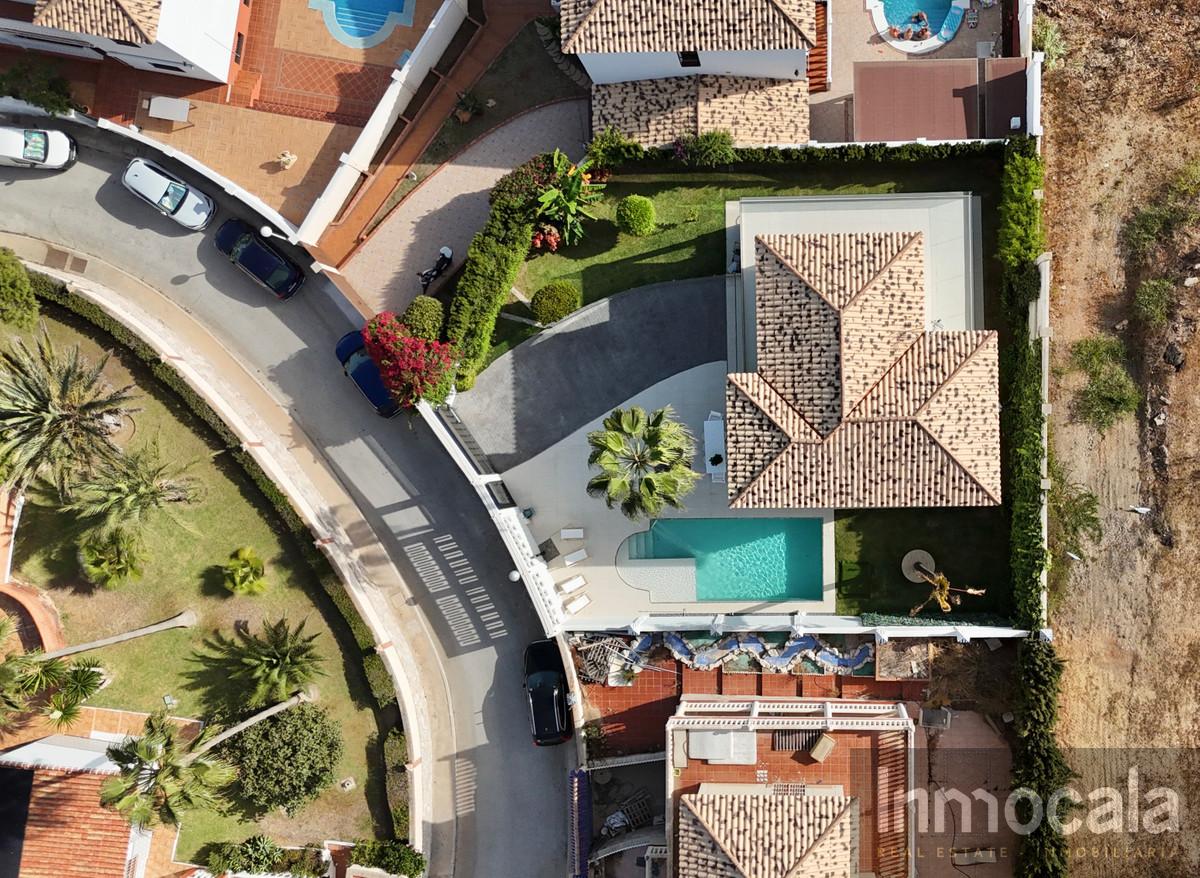 For sale of villa in Mijas