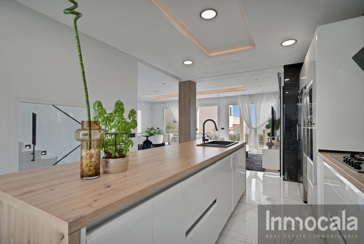 For sale of villa in Mijas