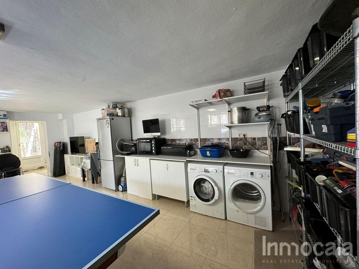 For sale of villa in Mijas