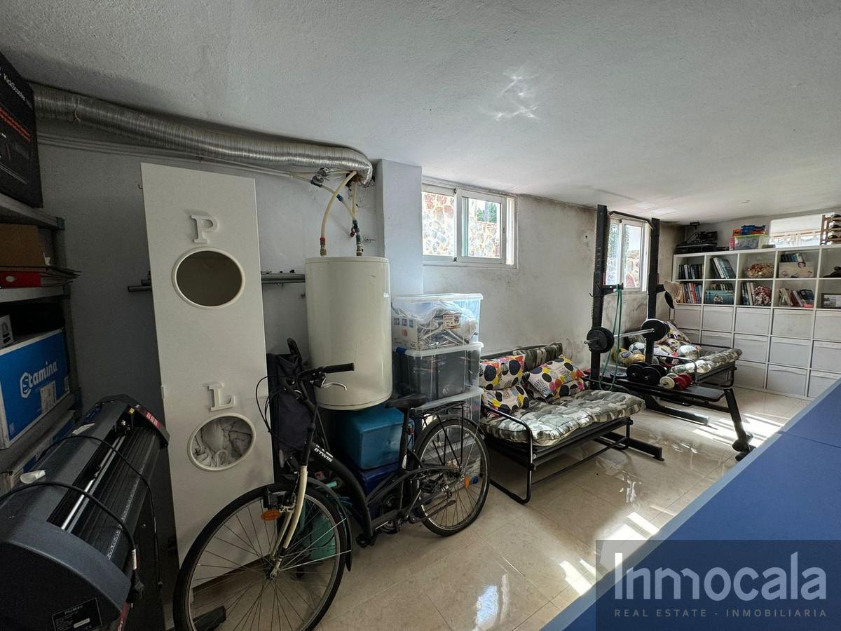 For sale of villa in Mijas