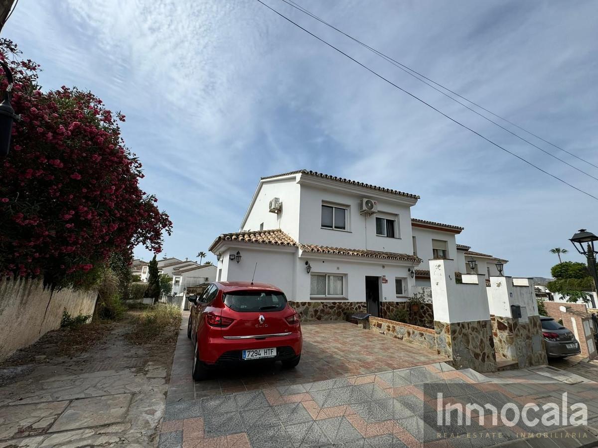 For sale of villa in Mijas