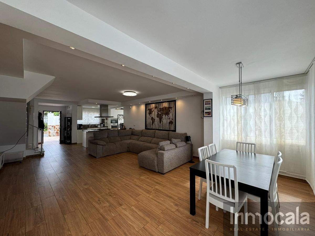 For sale of villa in Mijas