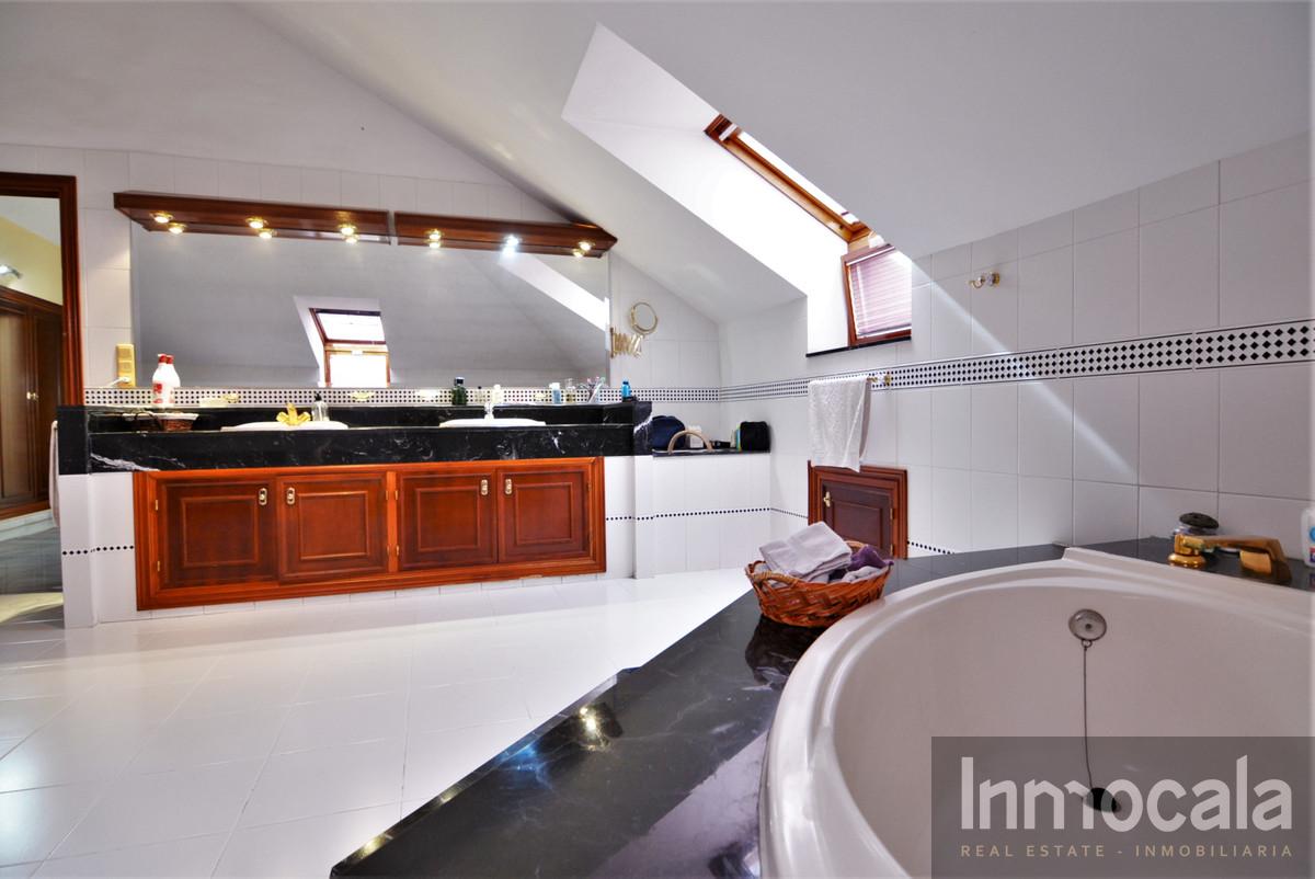For sale of apartment in Fuengirola