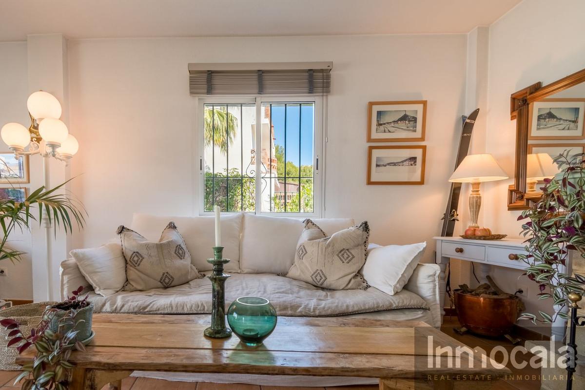 For sale of villa in Mijas