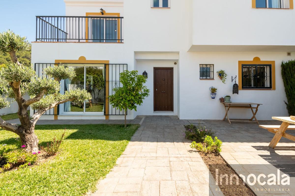 For sale of villa in Mijas