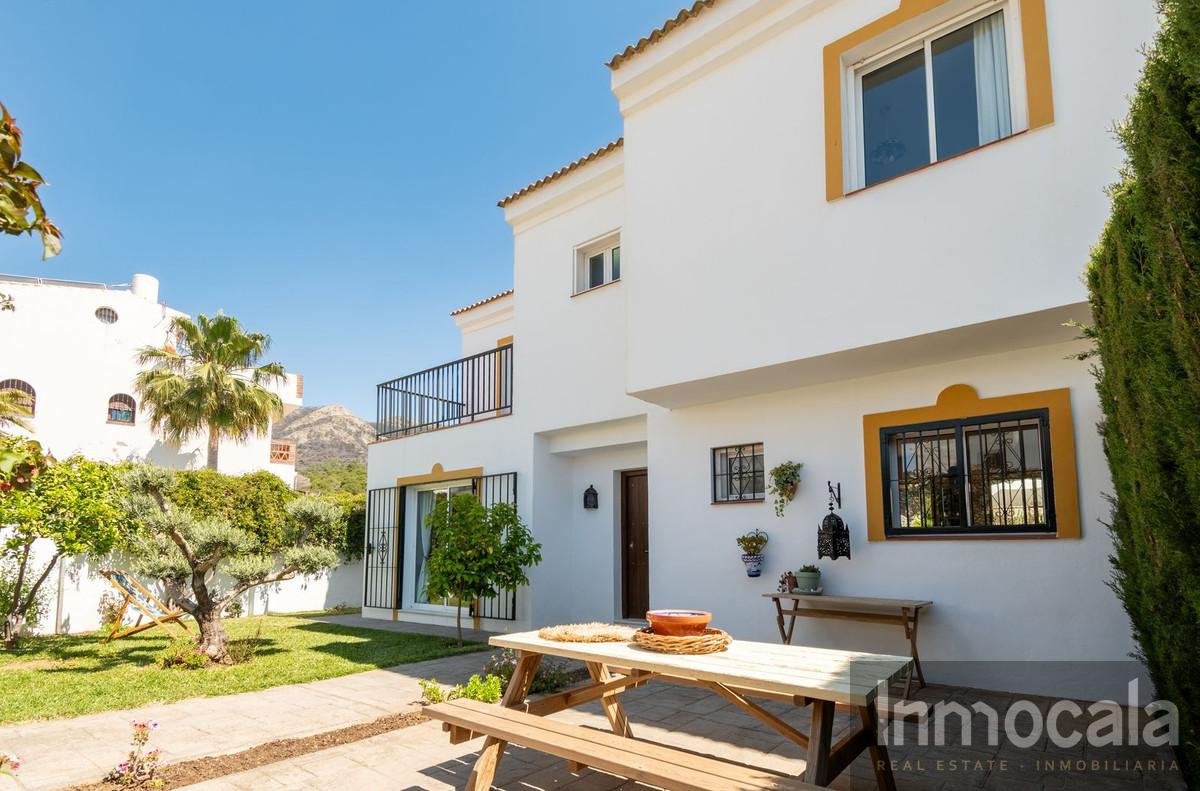 For sale of villa in Mijas