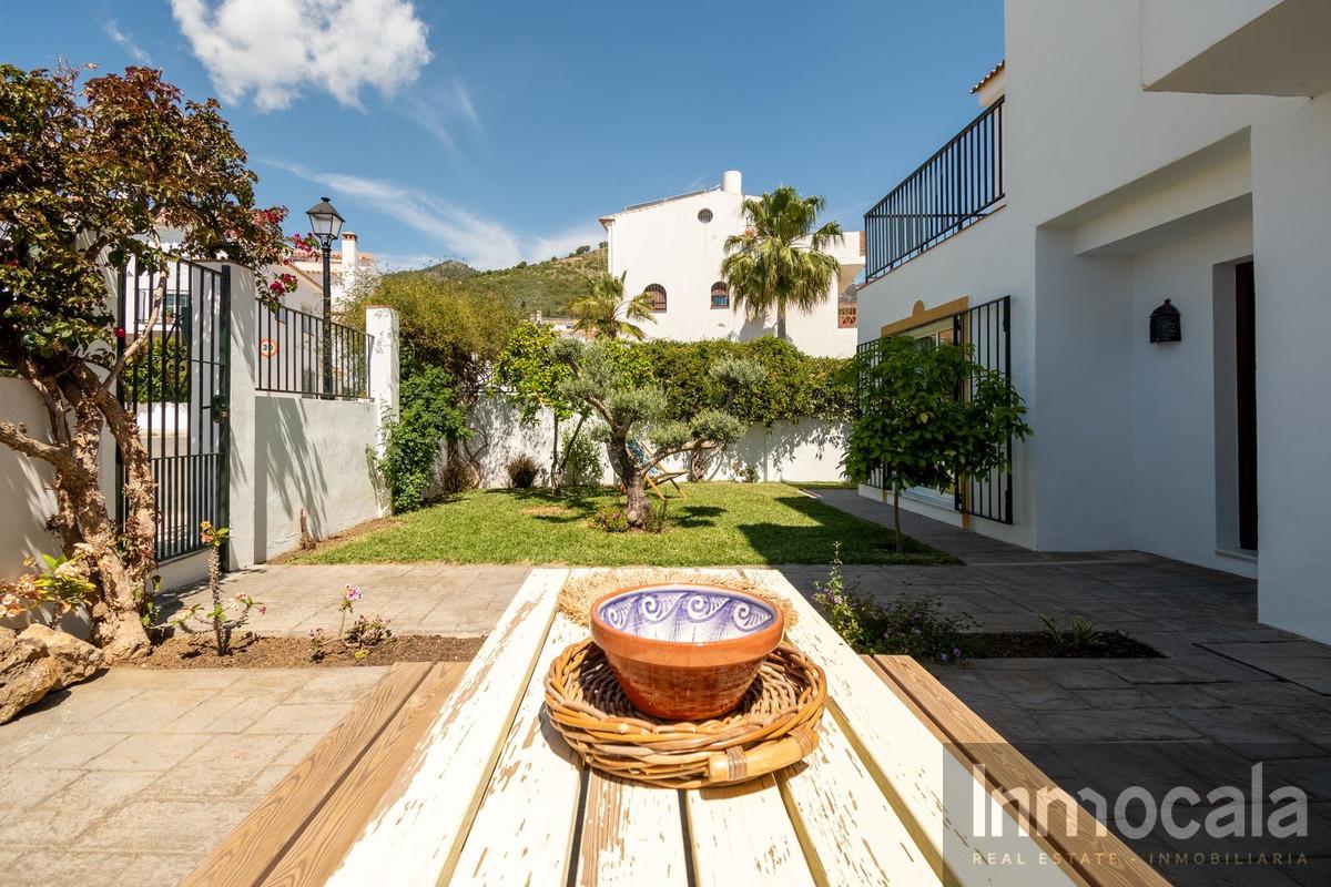 For sale of villa in Mijas