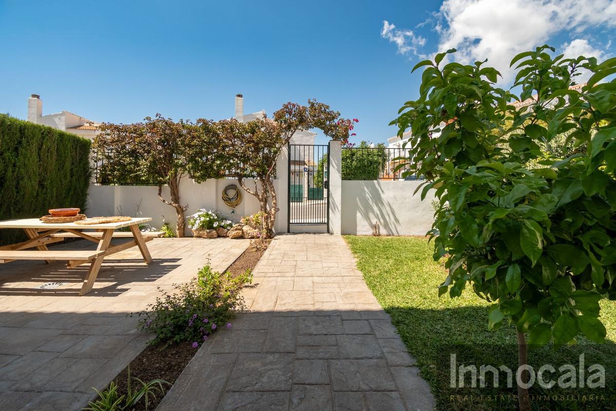 For sale of villa in Mijas