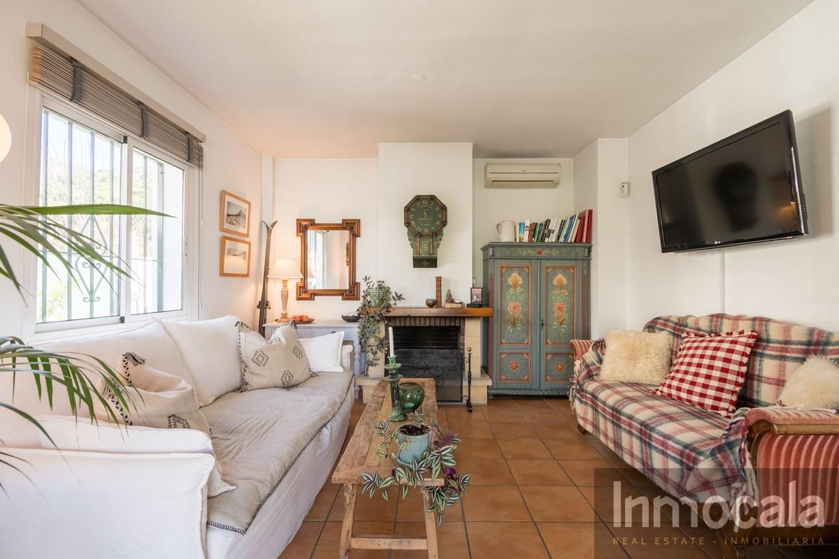 For sale of villa in Mijas