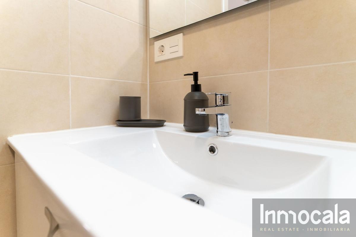 For sale of apartment in La Cala de Mijas