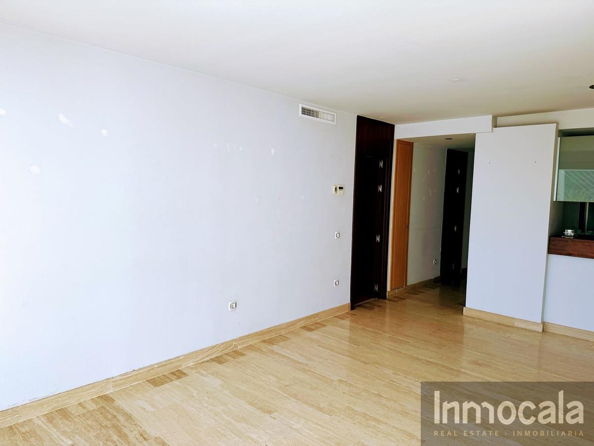 For sale of apartment in La Cala de Mijas