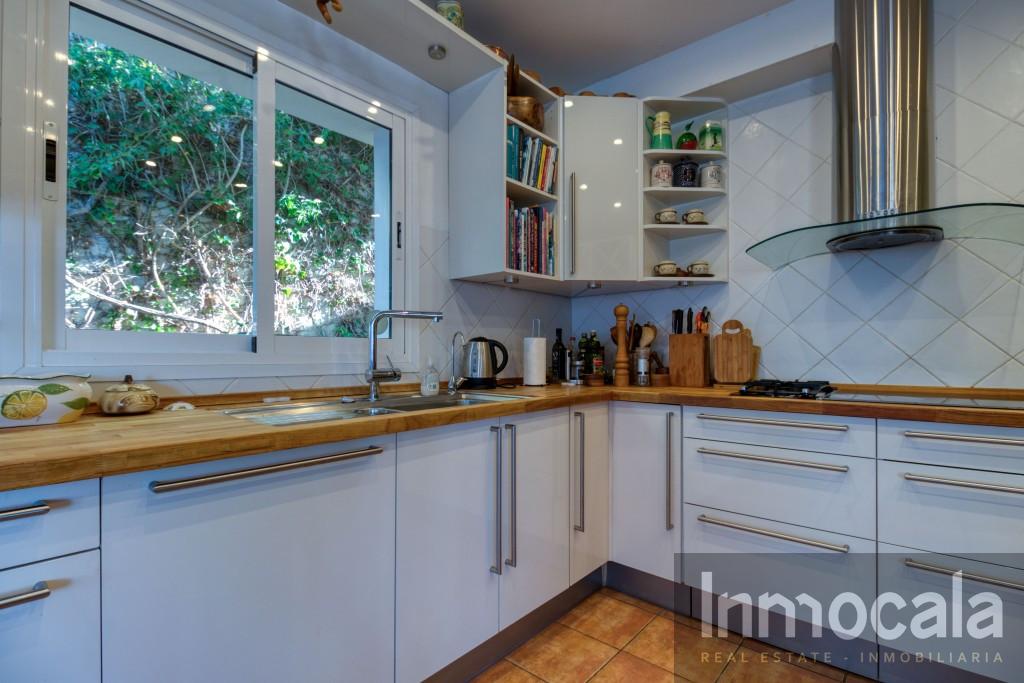 For sale of villa in Mijas
