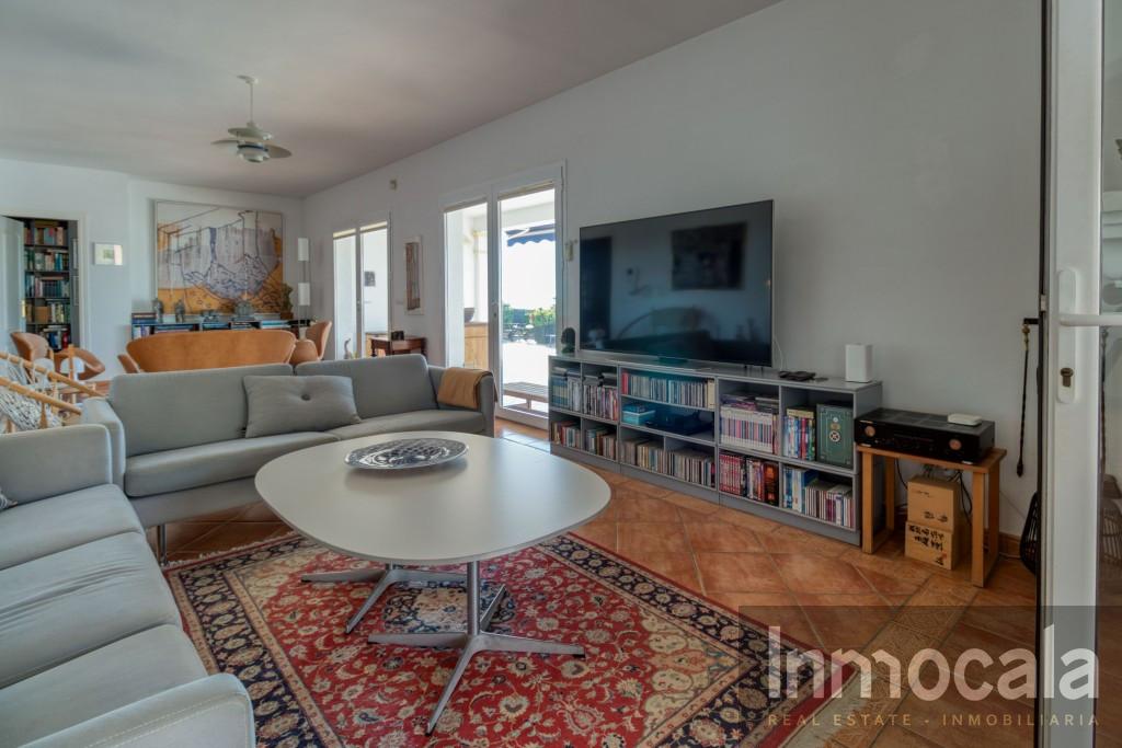 For sale of villa in Mijas