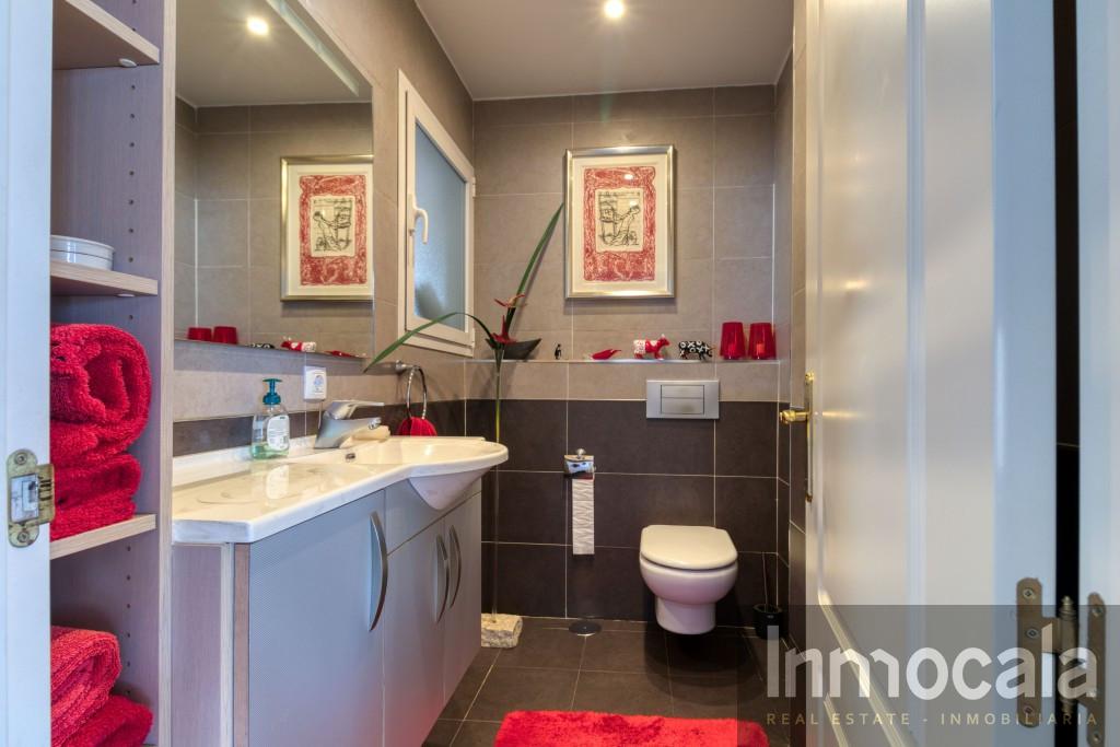 For sale of villa in Mijas
