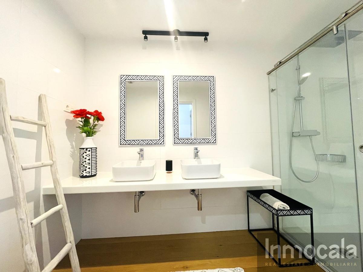 For sale of apartment in La Cala de Mijas