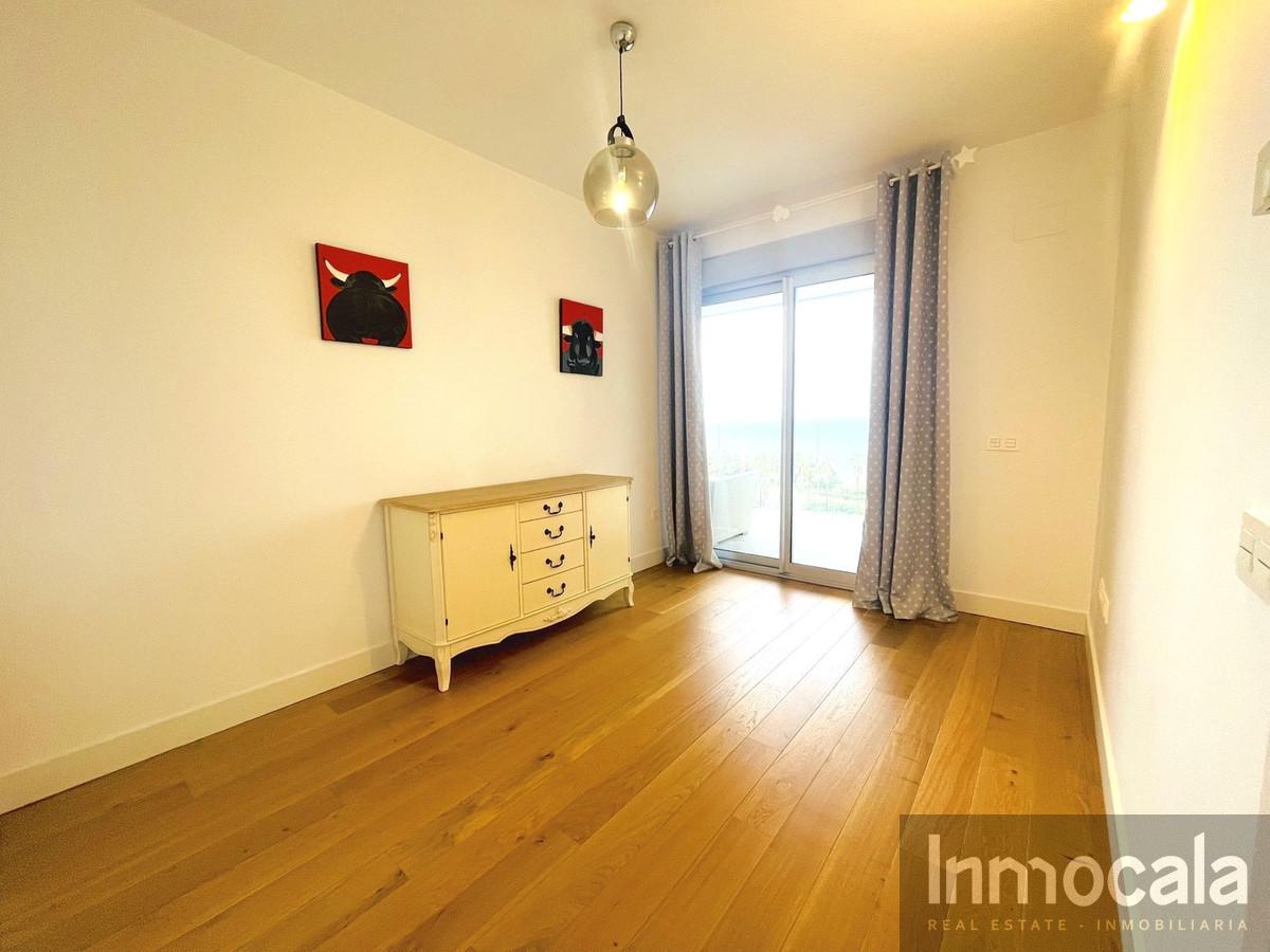 For sale of apartment in La Cala de Mijas