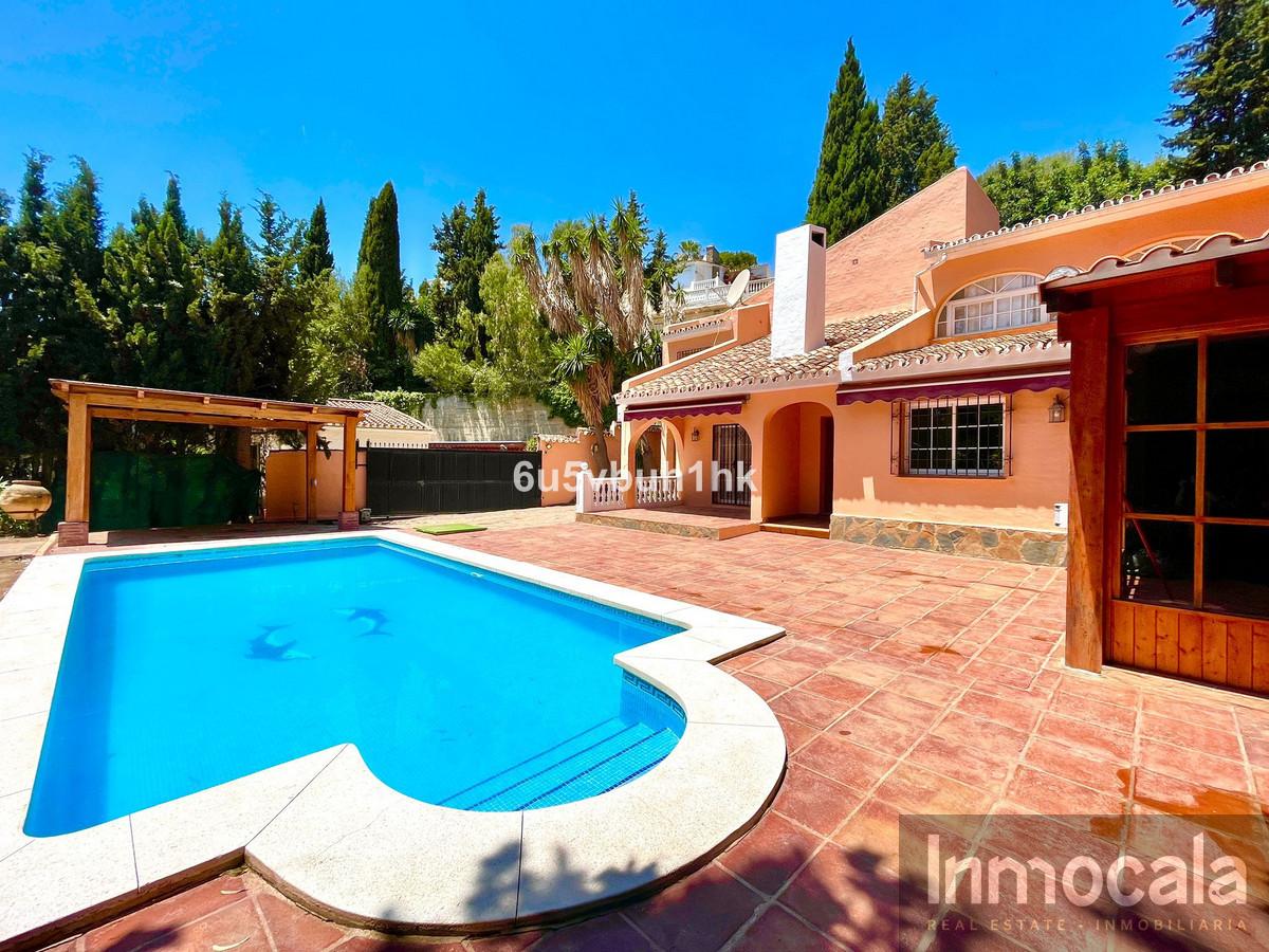 For sale of villa in Campo Mijas