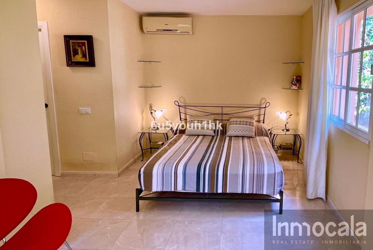 For sale of villa in Campo Mijas