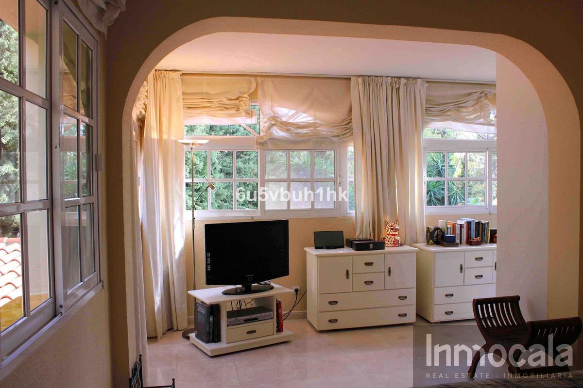 For sale of villa in Campo Mijas