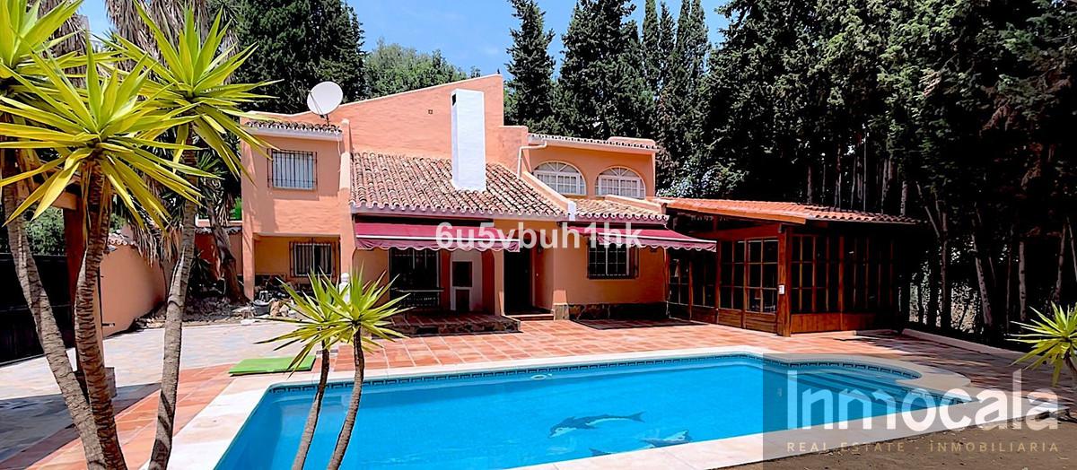 For sale of villa in Campo Mijas
