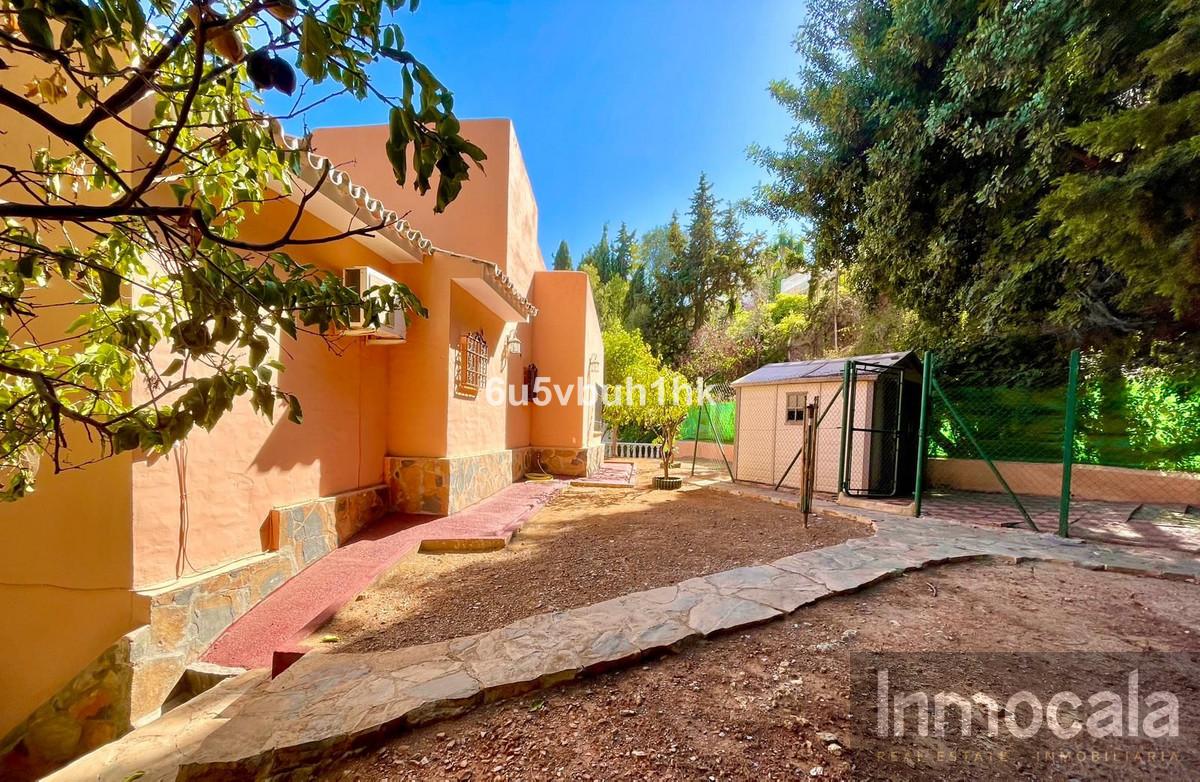 For sale of villa in Campo Mijas