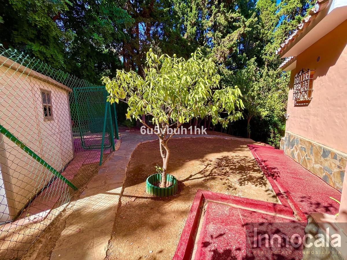 For sale of villa in Campo Mijas