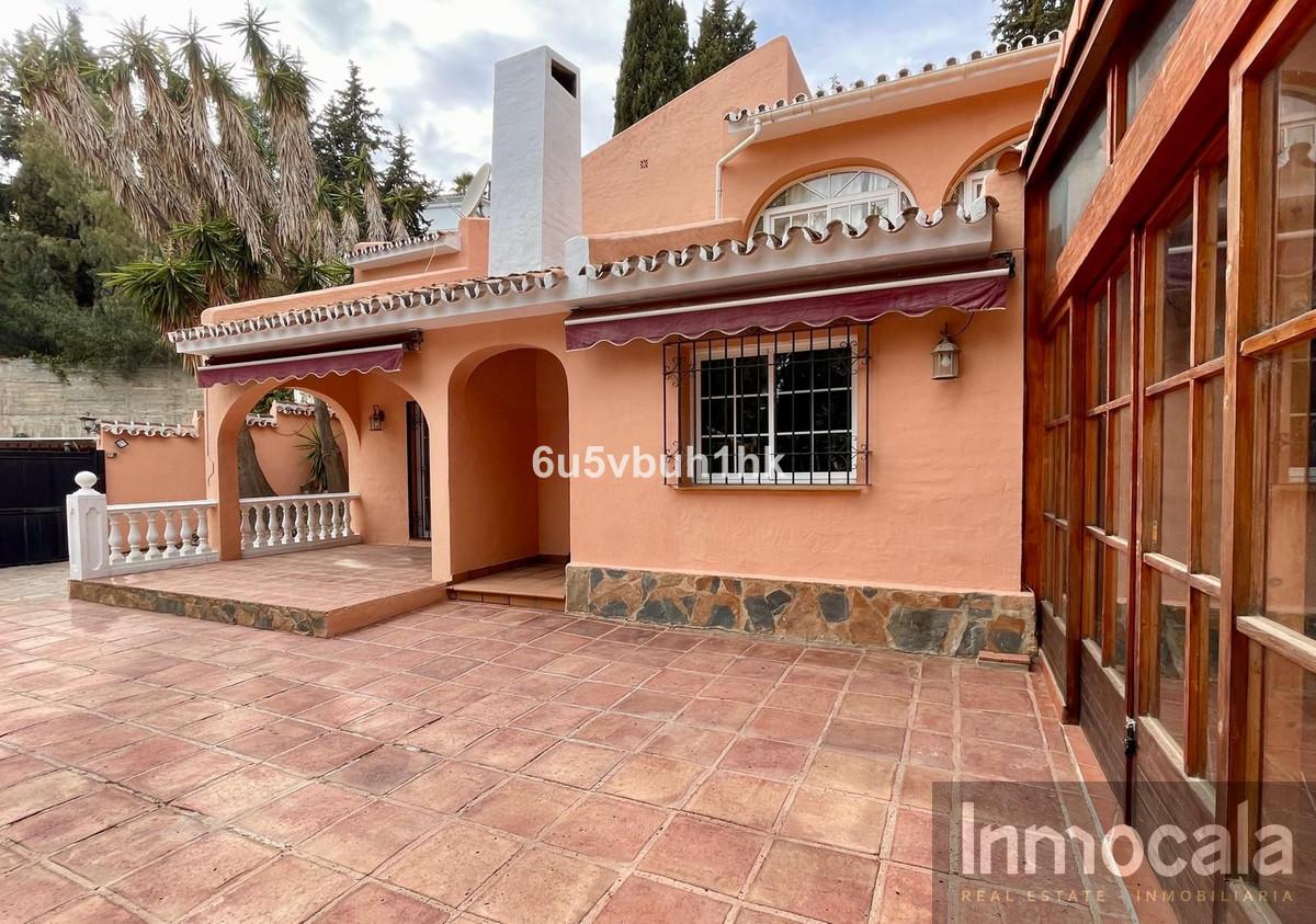 For sale of villa in Campo Mijas