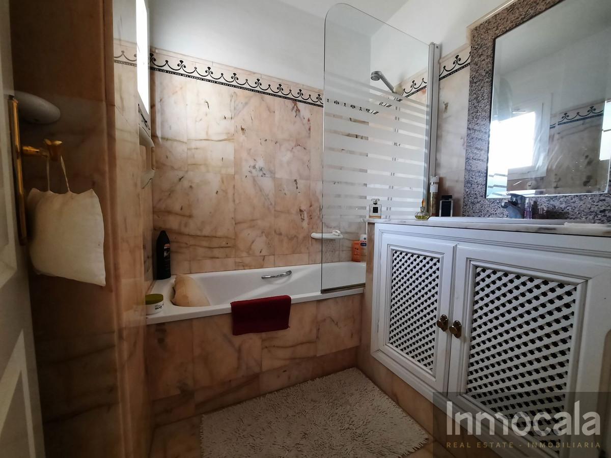 For sale of apartment in Mijas Golf