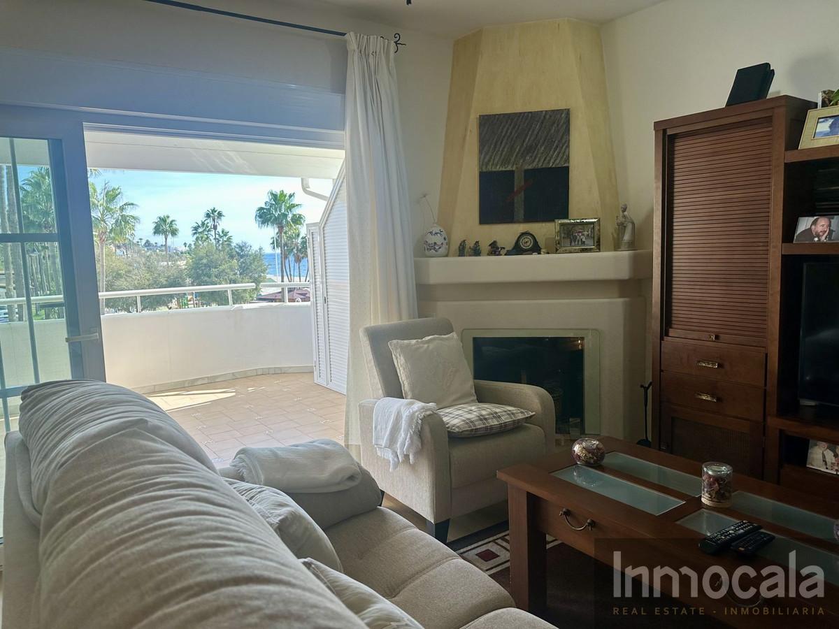 For sale of apartment in La Cala de Mijas