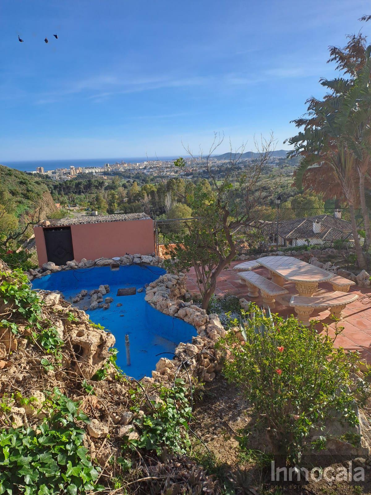 For sale of villa in Mijas