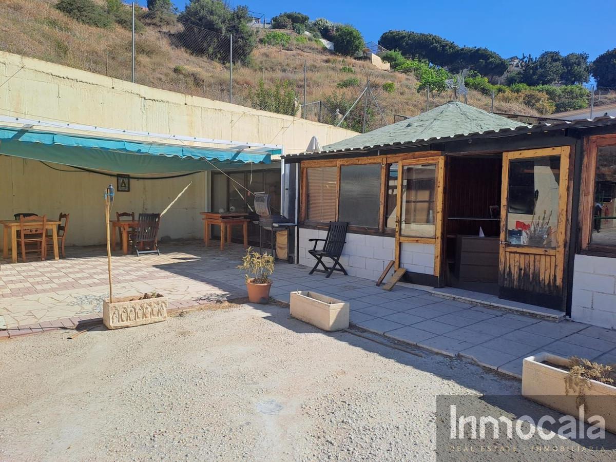 For sale of villa in Mijas