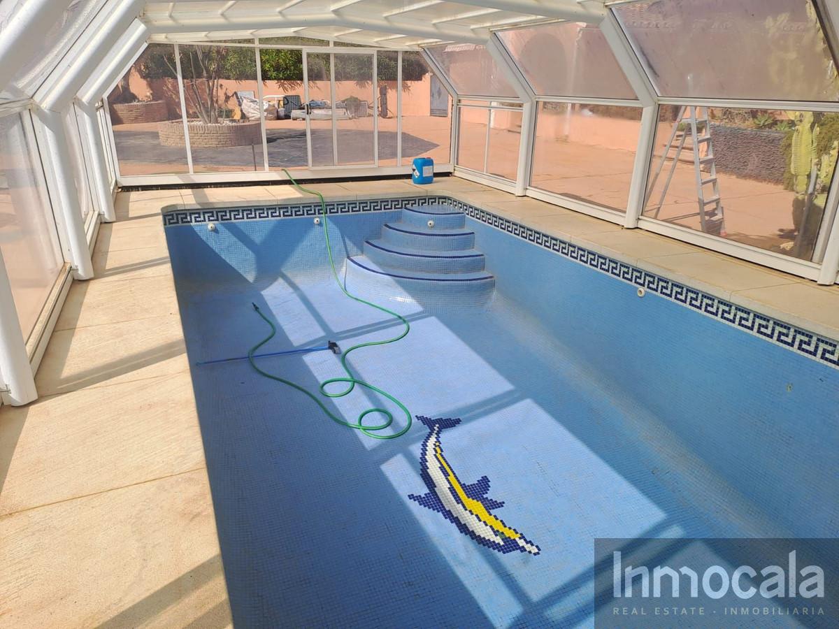 For sale of villa in Mijas