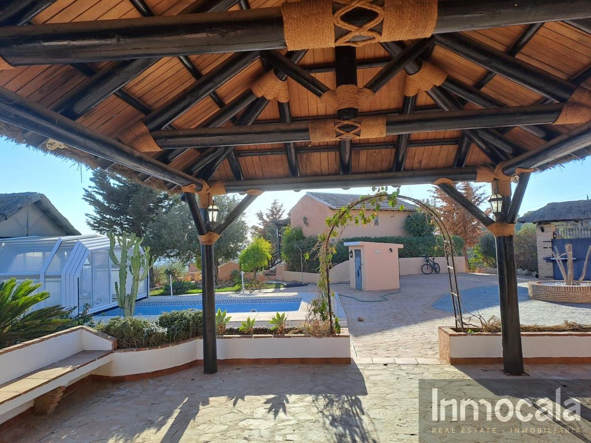 For sale of villa in Mijas