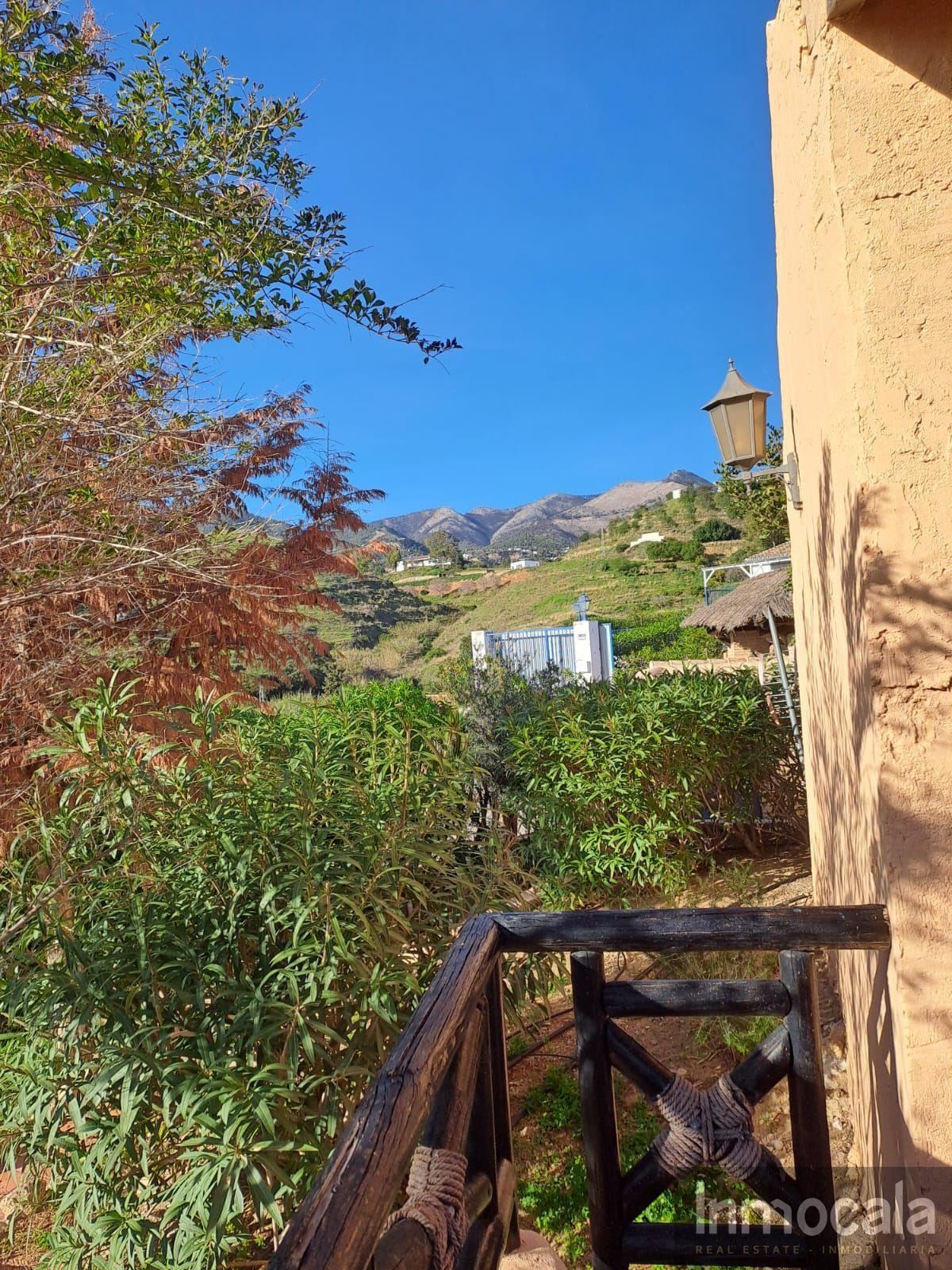 For sale of villa in Mijas