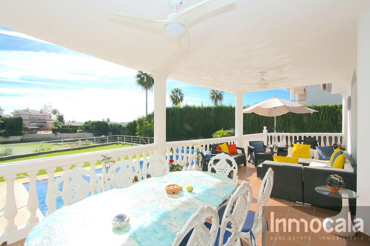For sale of villa in Mijas Golf