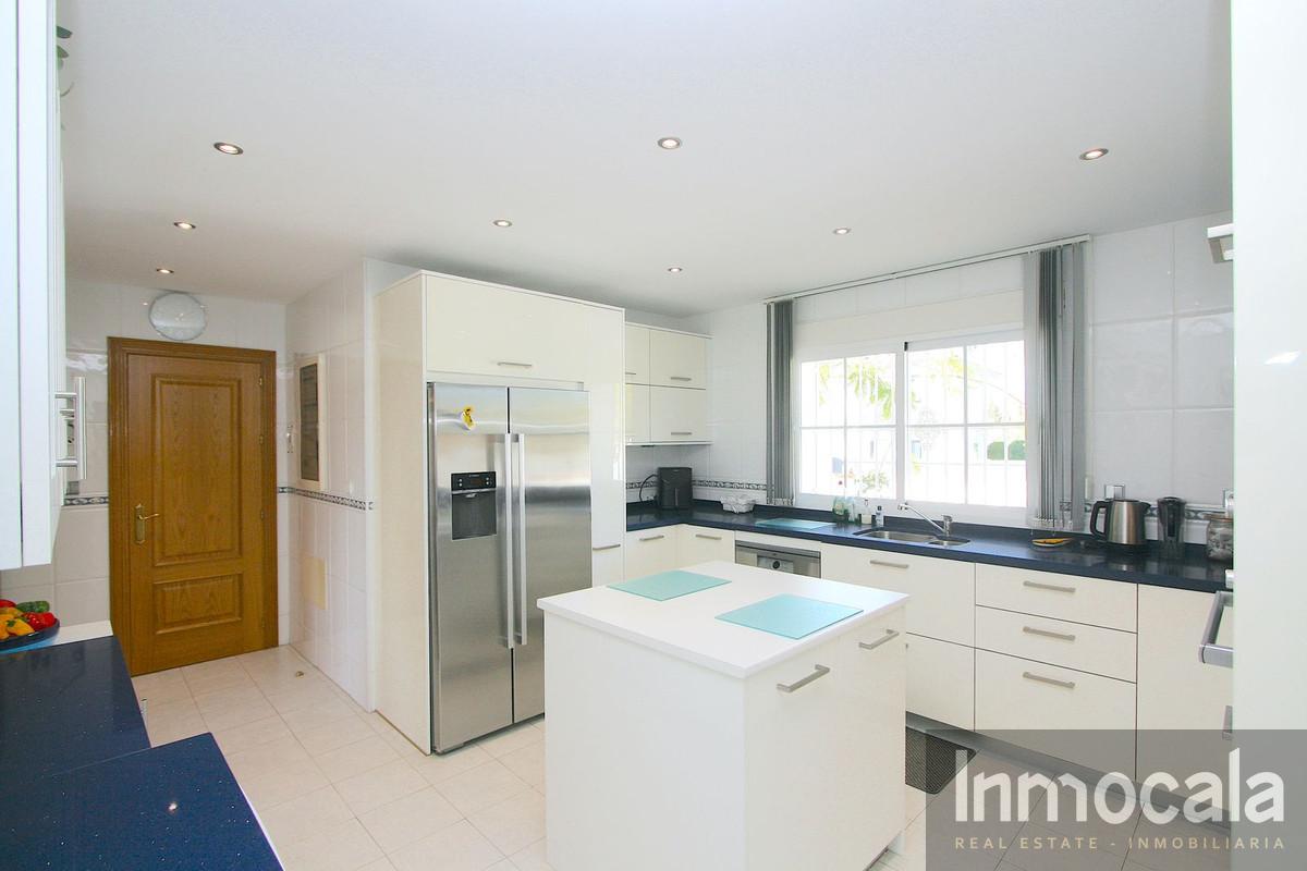 For sale of villa in Mijas Golf